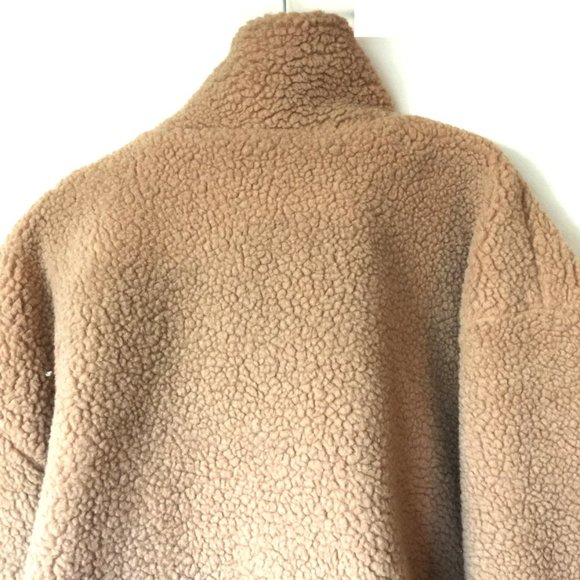 NWT - Pretty Little Thing Borg Pocket Front Coat - Picture 5 of 8